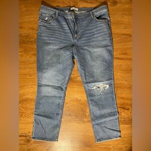 Abercrombie Women’s 90’s Slim Straight Ultra High Rise Blue Jeans